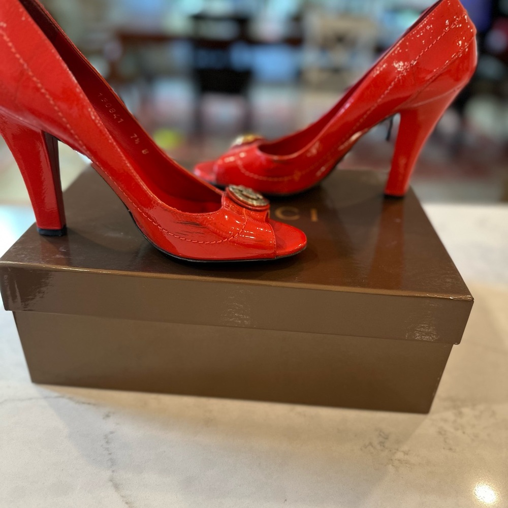 Gucci Vibrant Red Patent Leather Heels